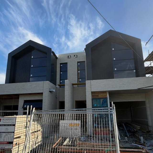Picture Perfect Windows aluminium installation — Melbourne
